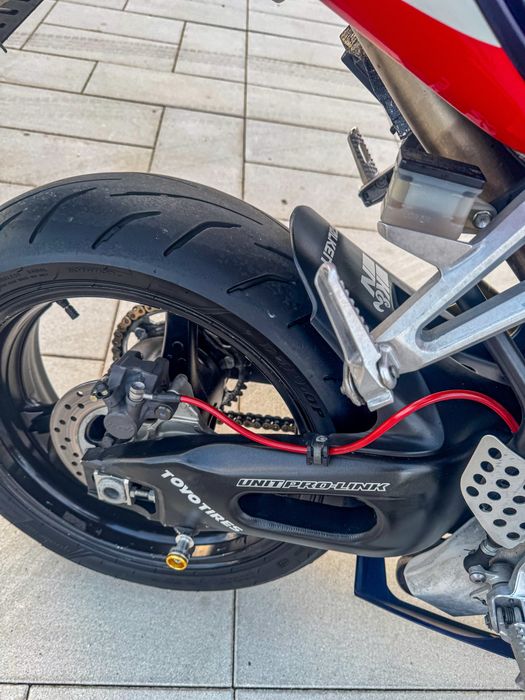 Honda cbr 1000 rr
