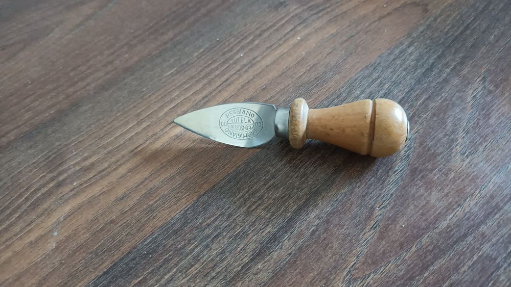 Cutit de branza cuțit de Parmigiano Reggiano