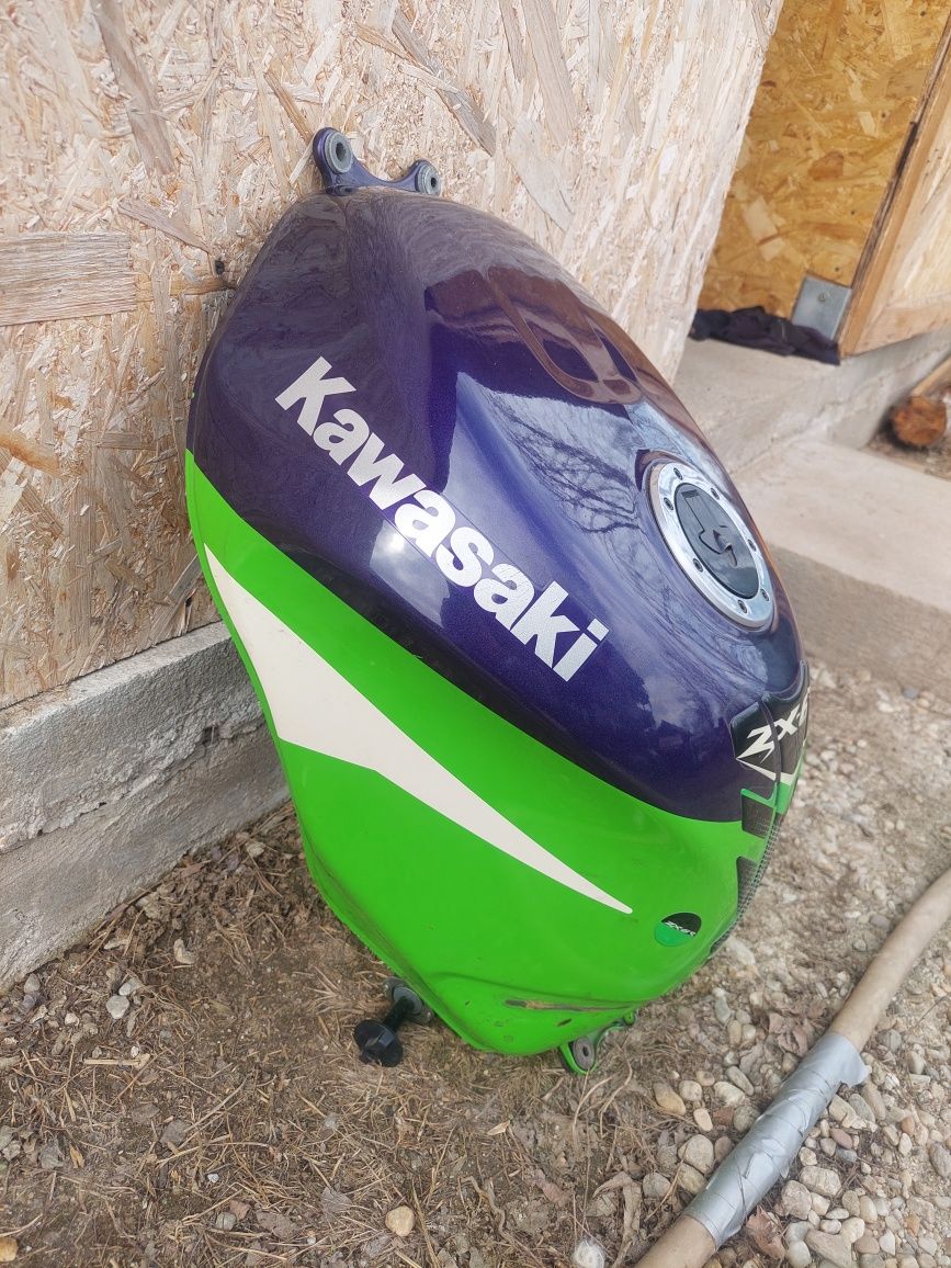 Vand Rezervor Kawasaki Ninja ZX6-R  1999