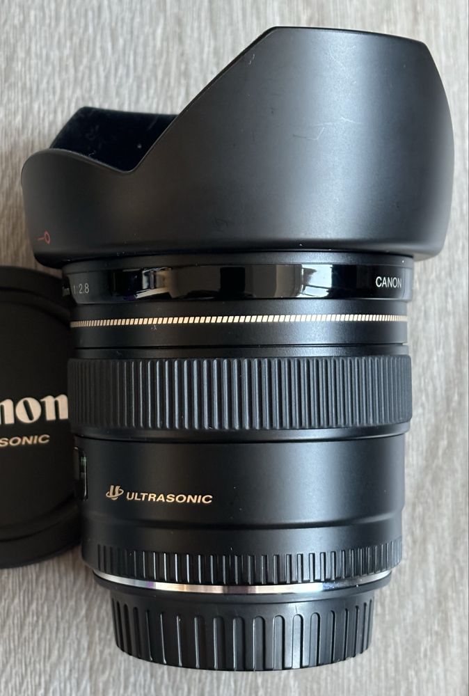 Canon 20mm 2.8 USM excelent***
