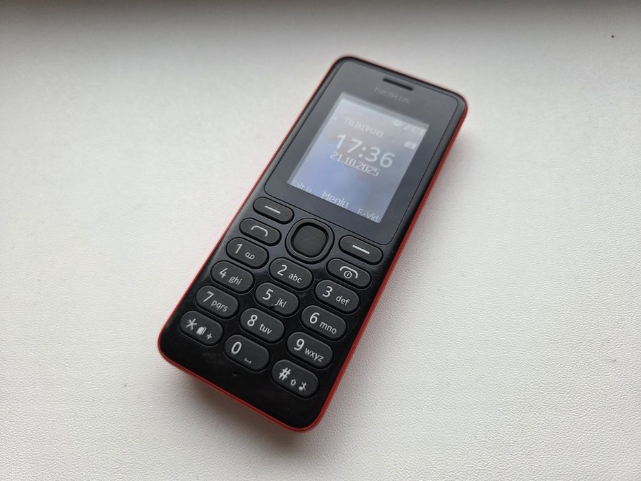 Nokia 108 - telefon simplu cu butoane