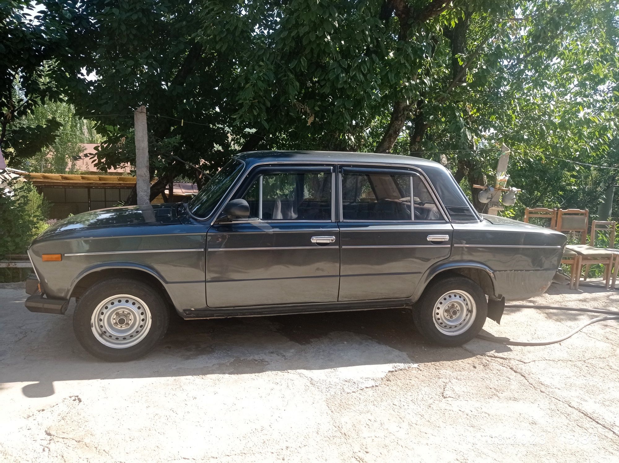 Baz (Lada) 21063 mokriy