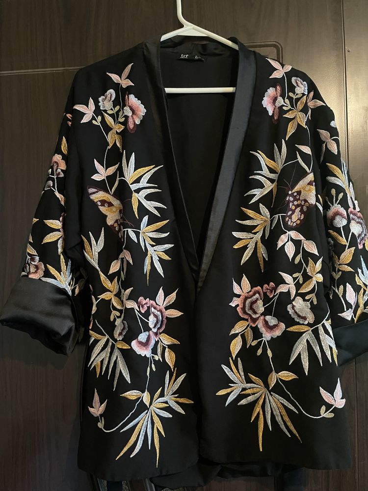 Кимоно ZARA s/m ново