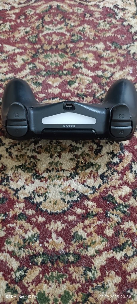 Продается жестик от PS 4