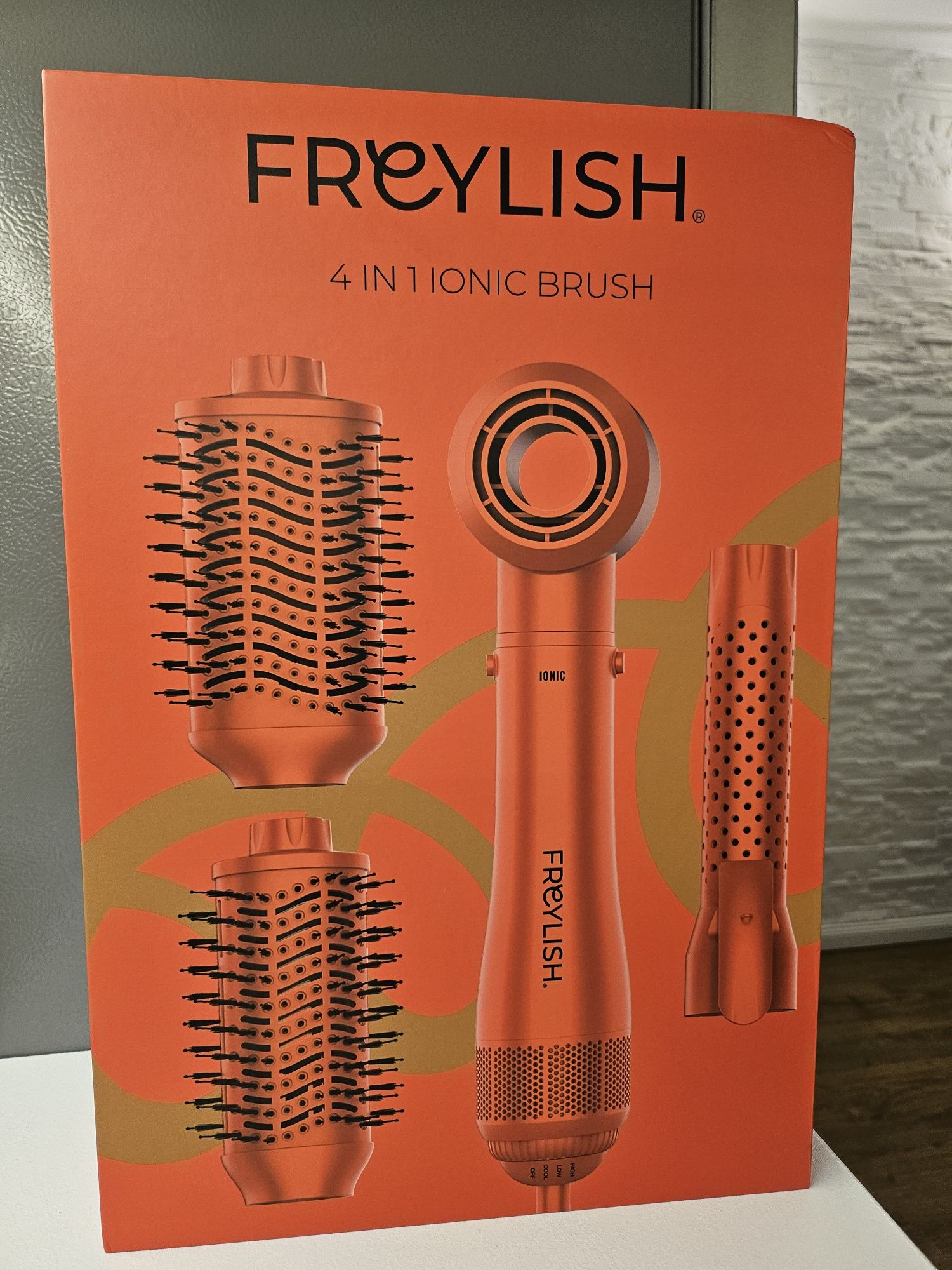 Маша за коса Freylish 4в1, сешоар, четка с горещ въздух