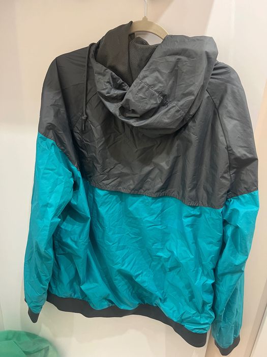 Яке  tommy hilfiger