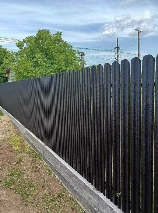 Executam porți si garduri