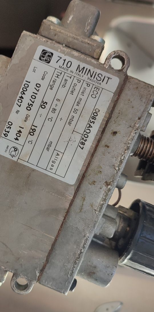 Газов фритюрник двоен