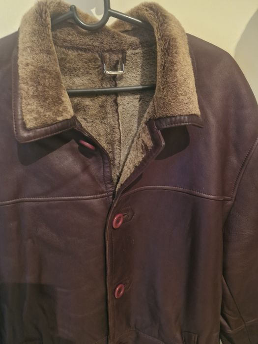 Дубленка б/у размер 54-56 жагдайы натуралный кожа. Томарлыда түр жақсы