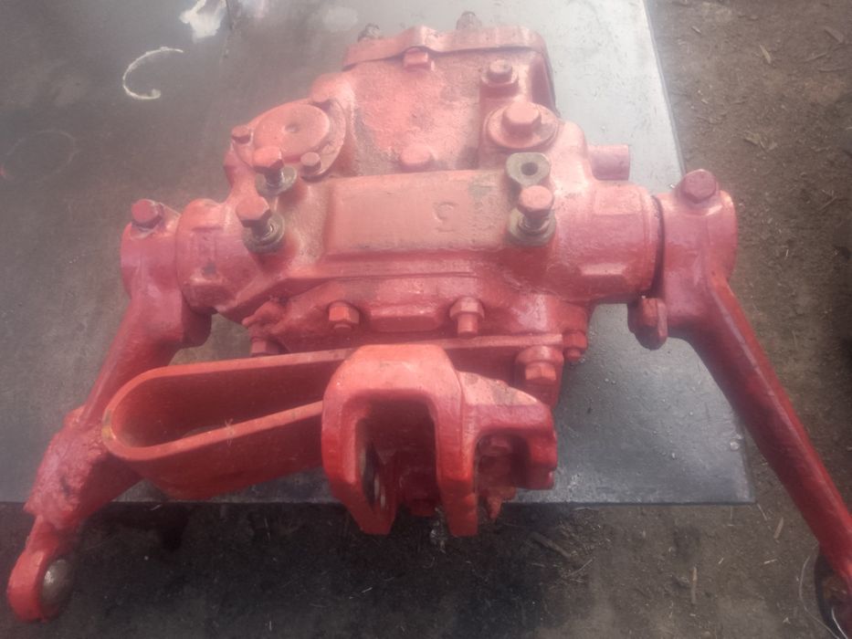 Monobloc tractor U445