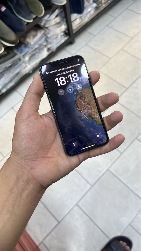 Iphone 11 pro.