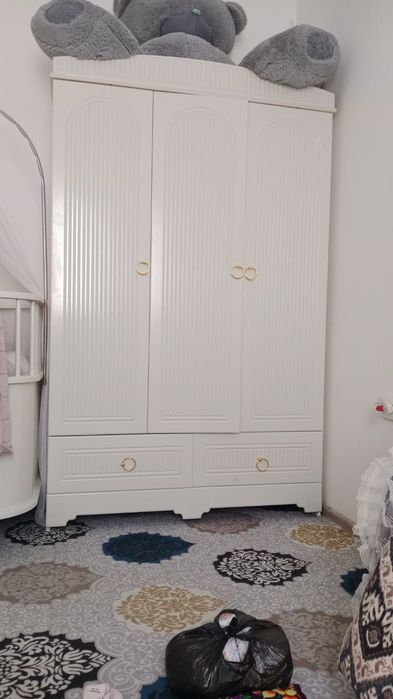 Belanchak bn shkaf kamplekt sotiladi yangi narxini kelishamiz