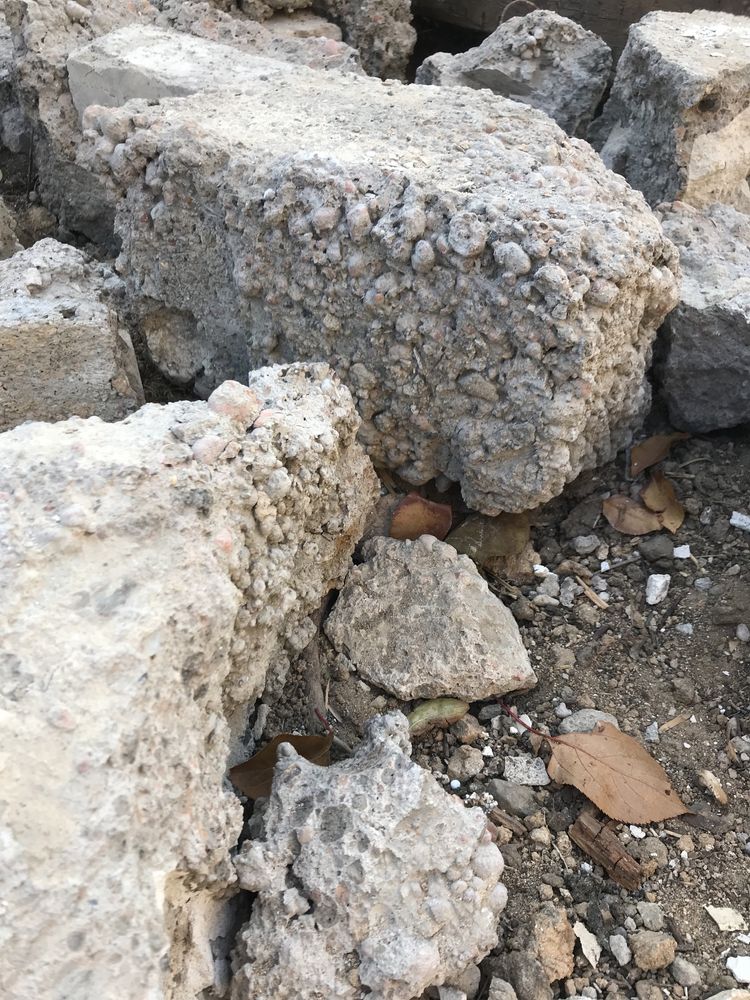 камень для заливки фундамента