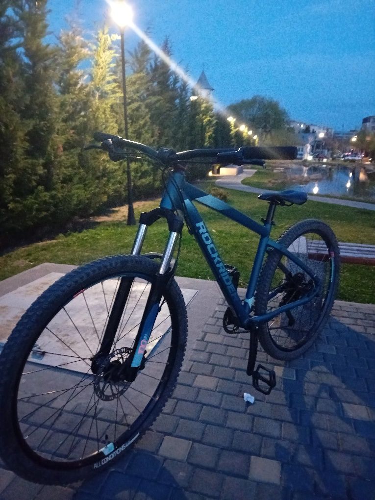 Vând Rockrider st530