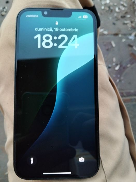 Schimb iPhone 13