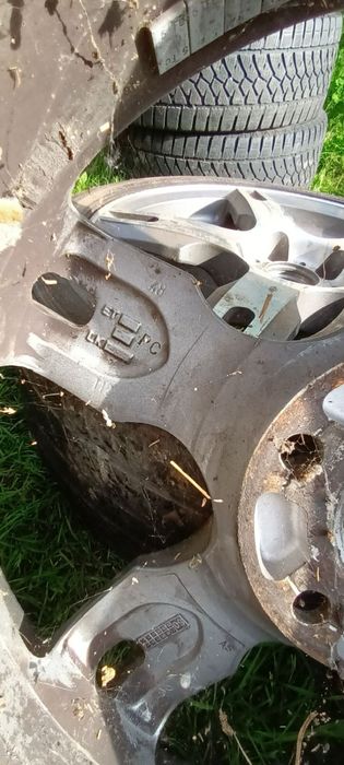 Продавам 3бр алуминиеви джанти AEZ 17” 5x112 8J