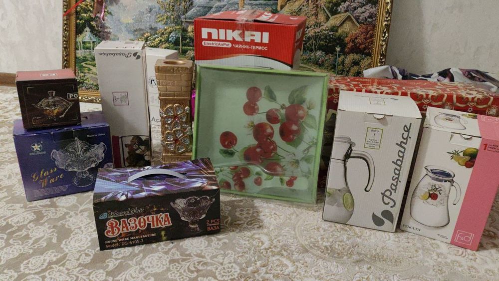 Посуда новая, цена договорная на месте