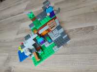 LEGO Minecraft 21141 - The Zombie Cave
