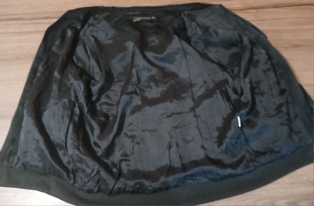 Jachetă Neagră Zara S/M