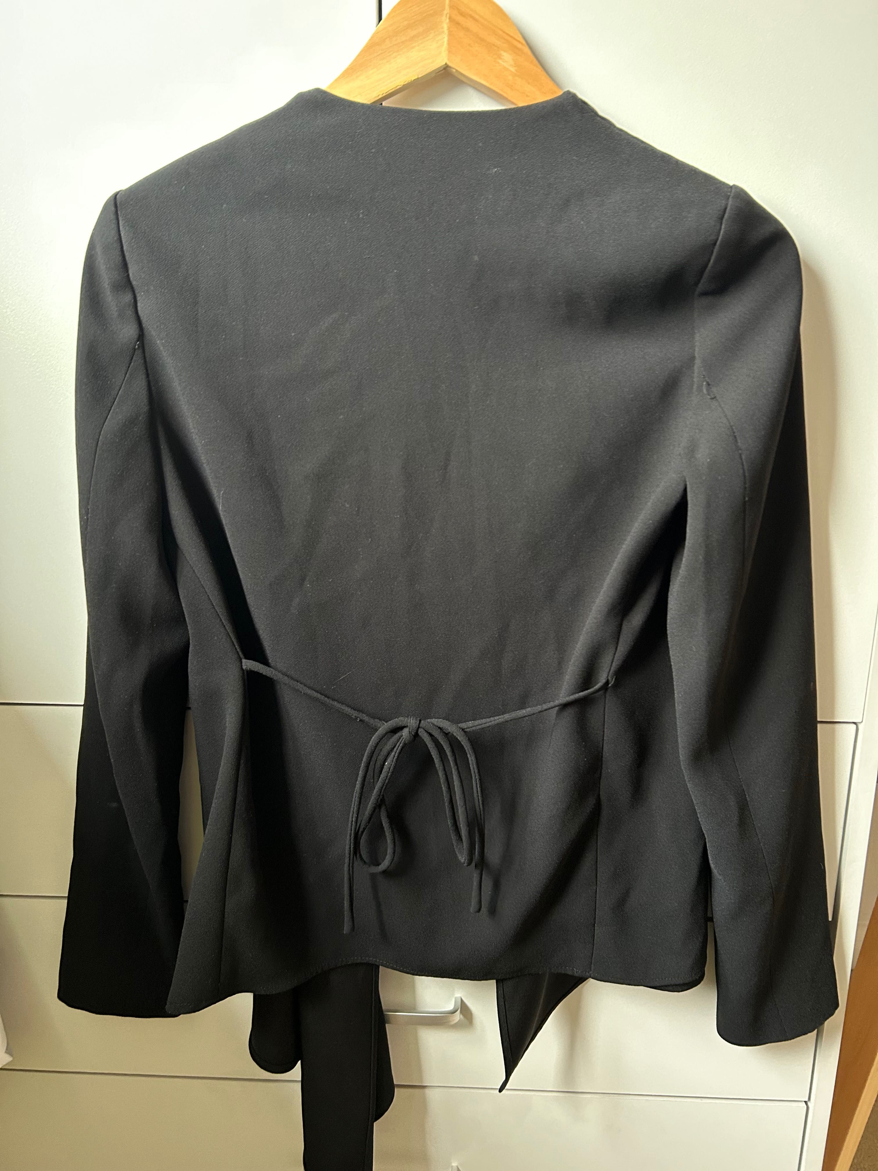 Сако Zara като ново