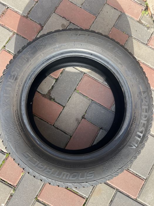 Anvelope iarna 185/60/15