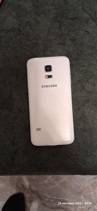 Samsung S5 mini holati zor