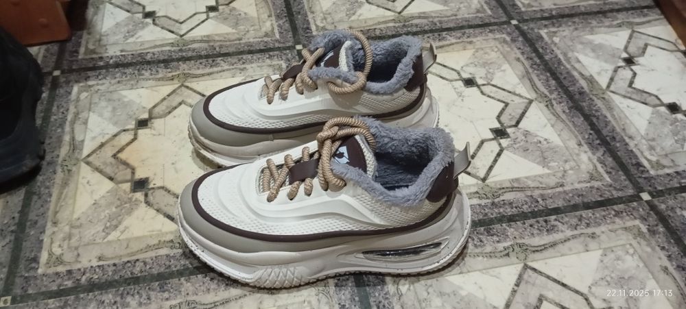 Продам Красовки в хорошем состоянии качество