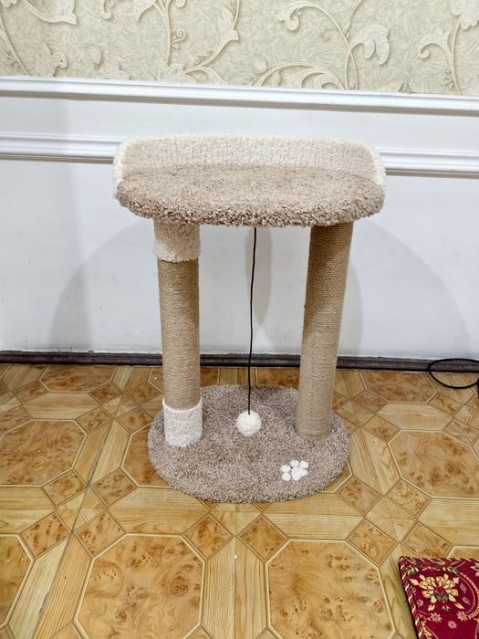 Когтеточка двойная с лежанкой. Когтеточки для кошек