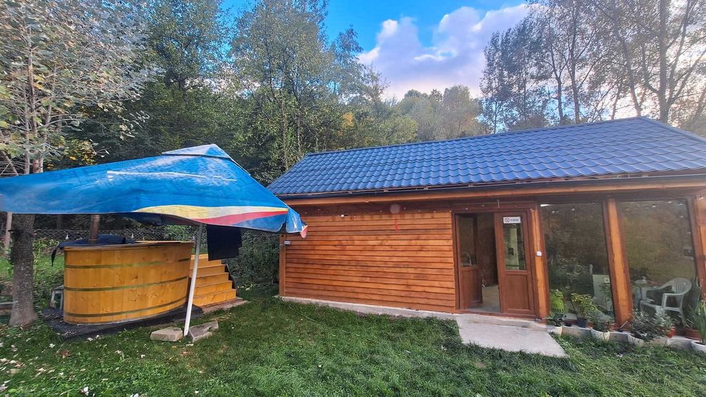Cabane de inchiriat, Stoenesti (RM-Vâlcea)