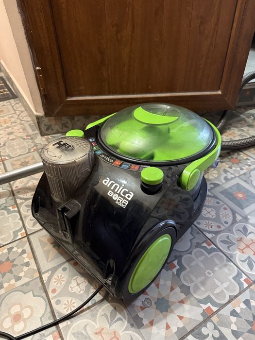 Моющий пылесос Aruica Bora 4000