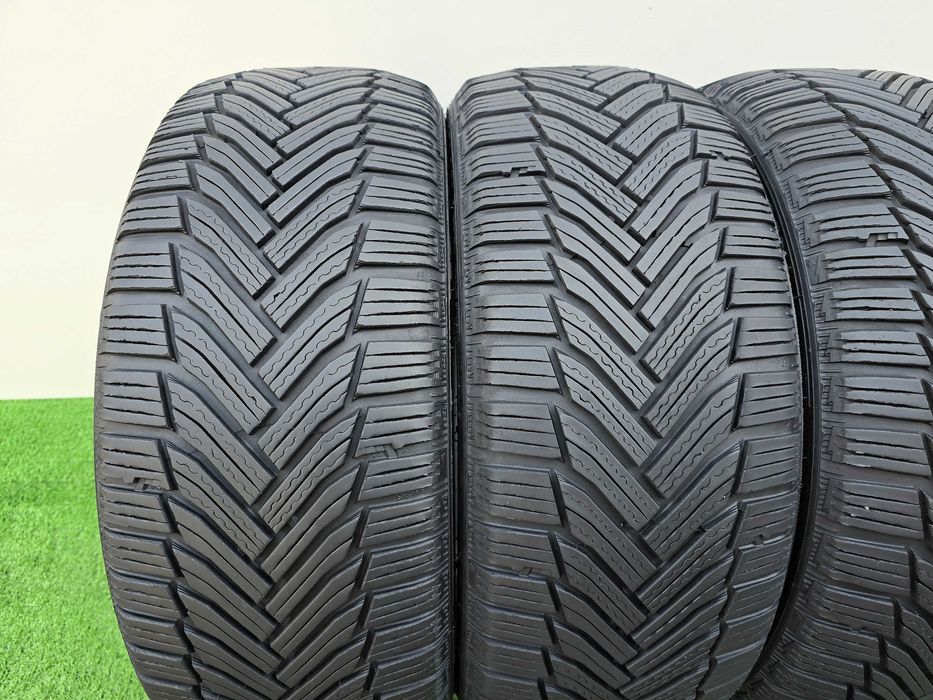 Гуми 215/55/17 MICHELIN Alpin A6- зимни