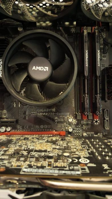 Calculator Upgradable Gaming si acessorii