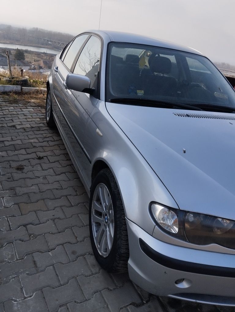 Vând BMW e46 facelift Sedan 320d an 2002