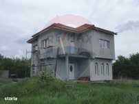 Casă cu 4 camere Aradul Nou