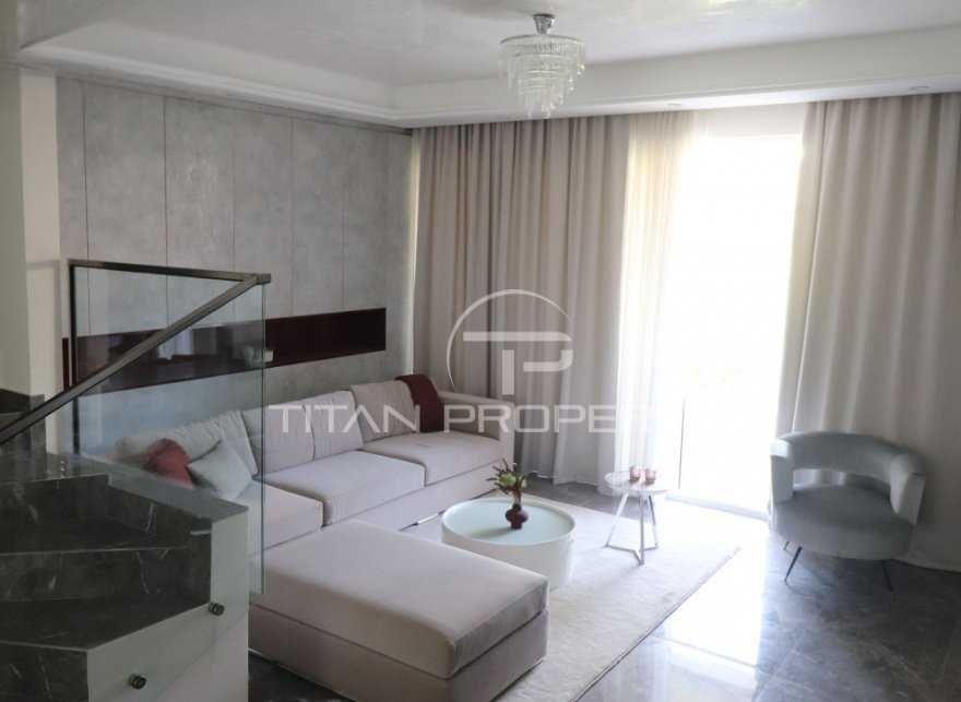 Продава се Къща в Пловдив, Остромила - 301 кв.м за 1313 €/кв.м - Снимка #1