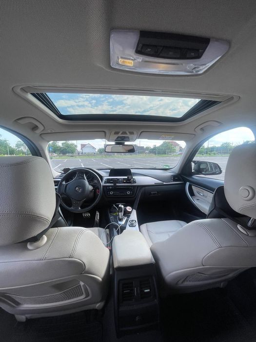 BMW Seria 3 F30 – 2015, eleganță și performanță germană

De vânzare BM