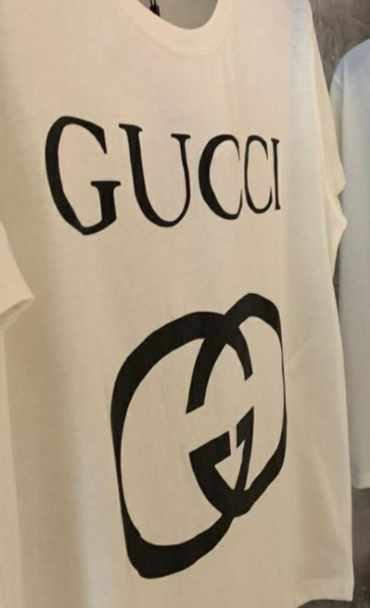 Gucci interlocking тениска
