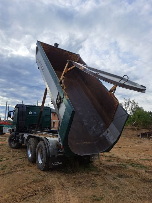 Volvo 6x4 basculabil