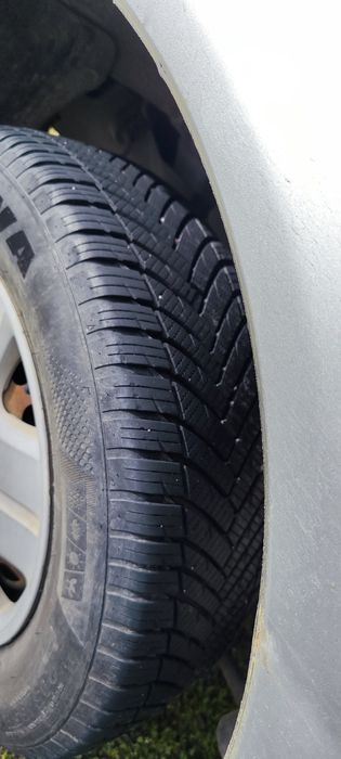 Все сезонни гуми 205/65/15