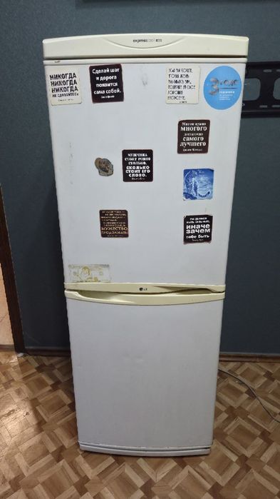 Продается холодильник в отличном состоянии