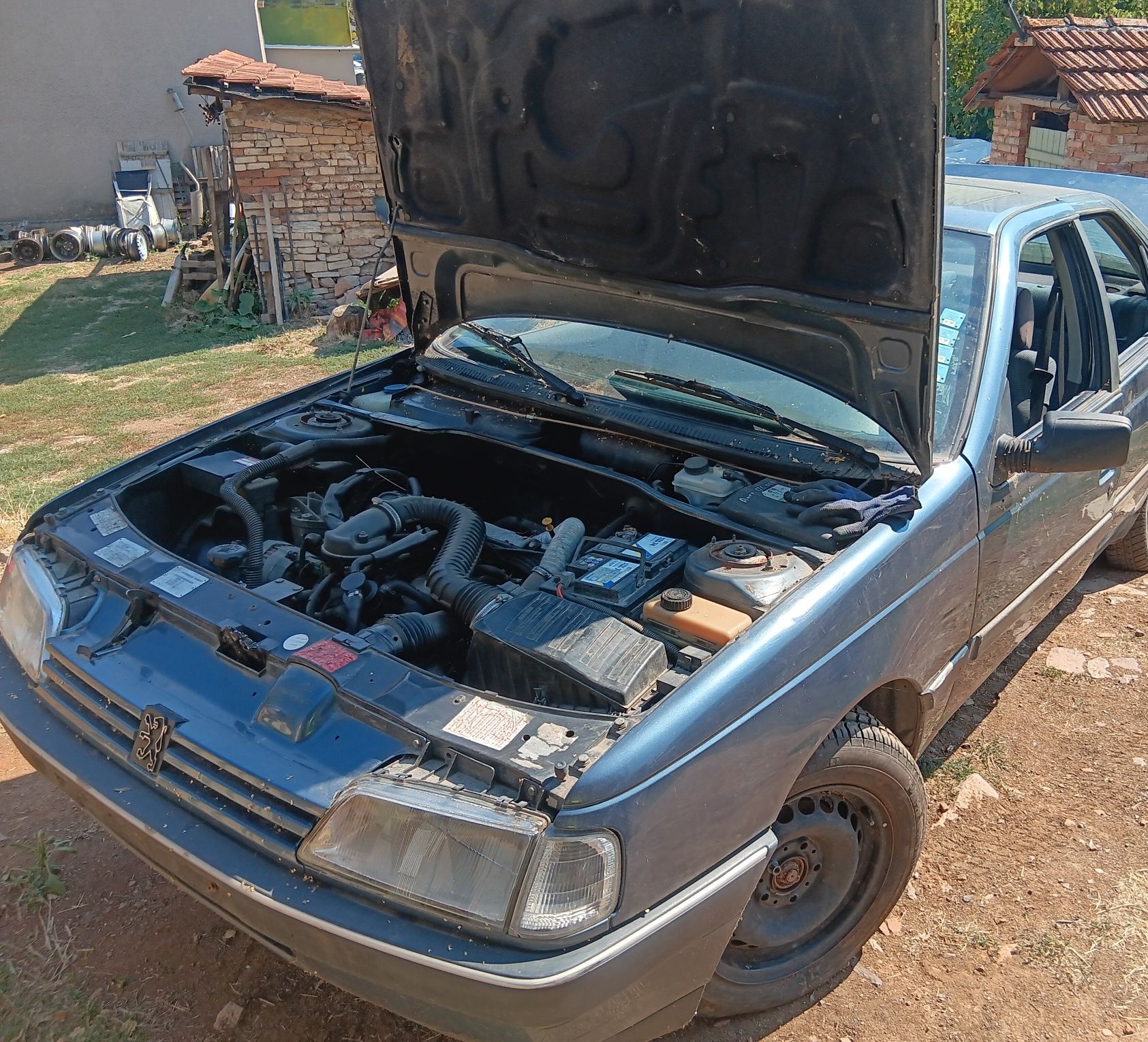 Peugeot 405 1.6 на части пежо