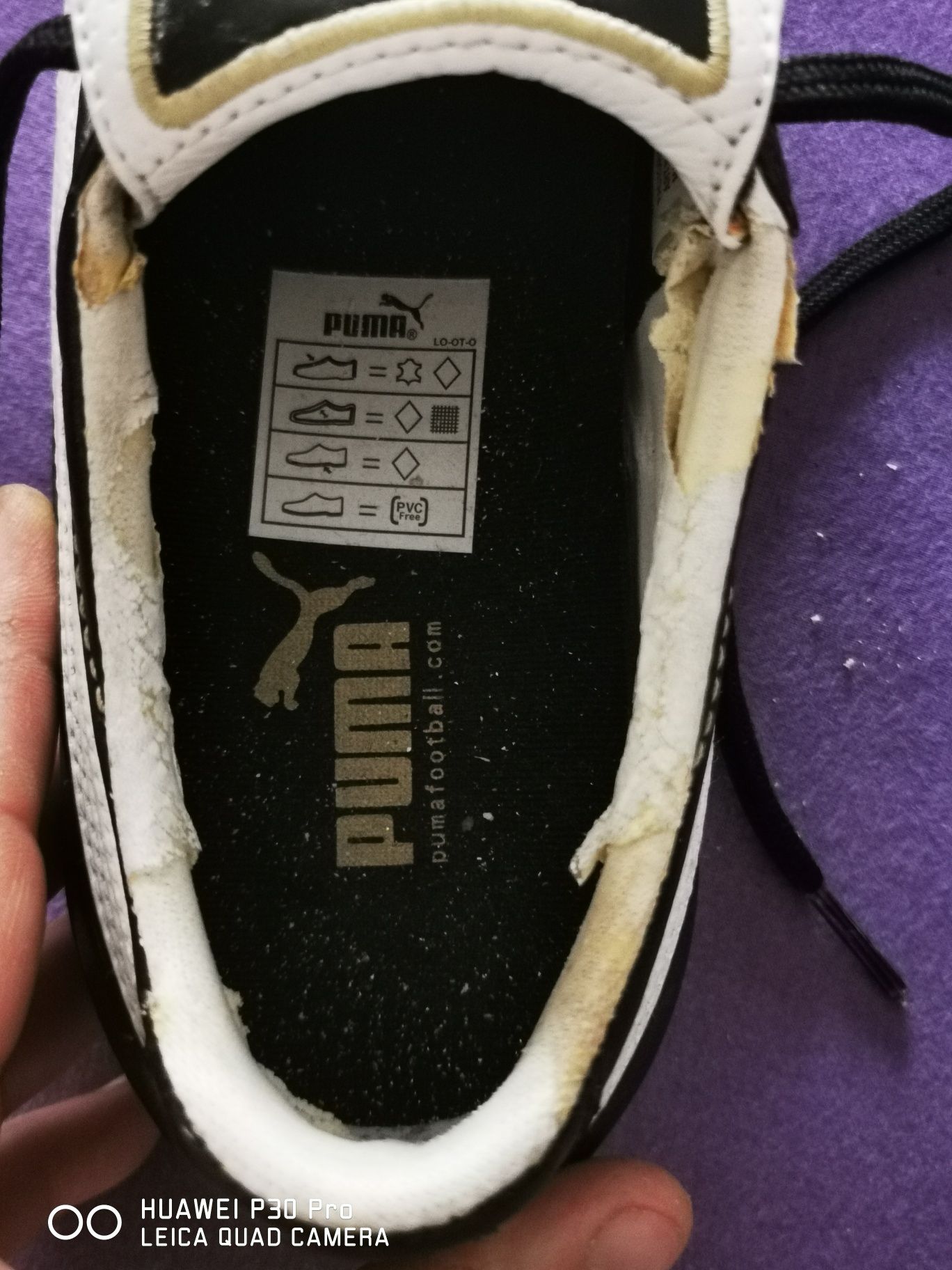 Футболни обувки Puma King, номер 40,5, чисто нови.