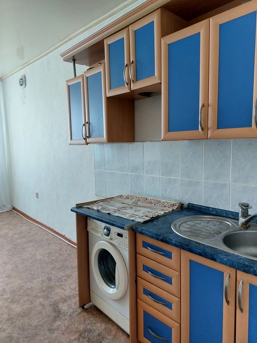 Продам комнату в общежитии р-н Колхозного рынка