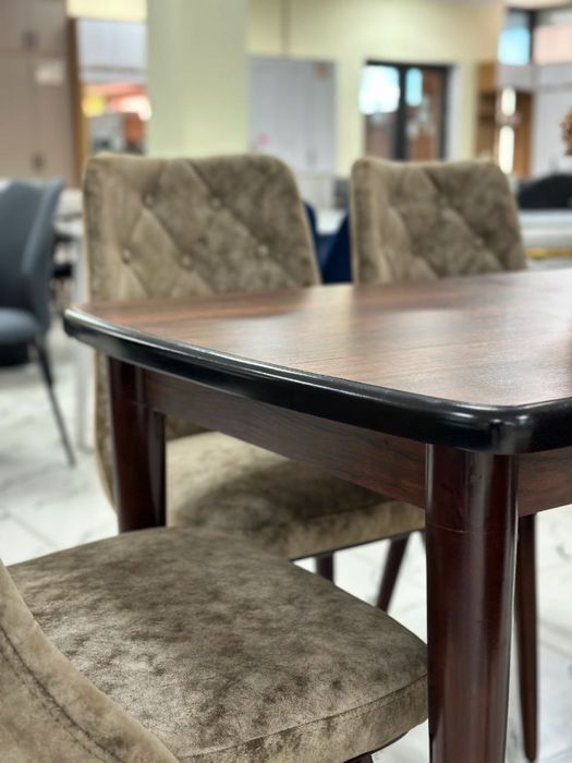 Стол и стулья на рассрочку