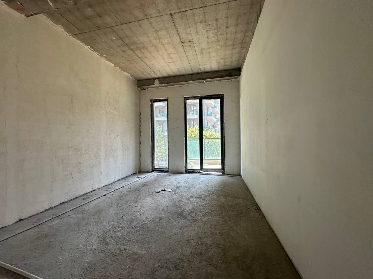 Продаётся 2 комнатная квартира в ЖК Parkwood,ул.Нукус,Рос.Посольство