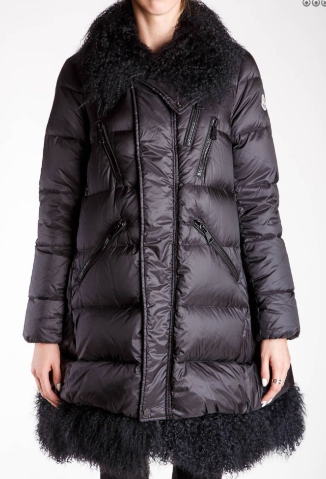 Пуховик Moncler xs - s размер