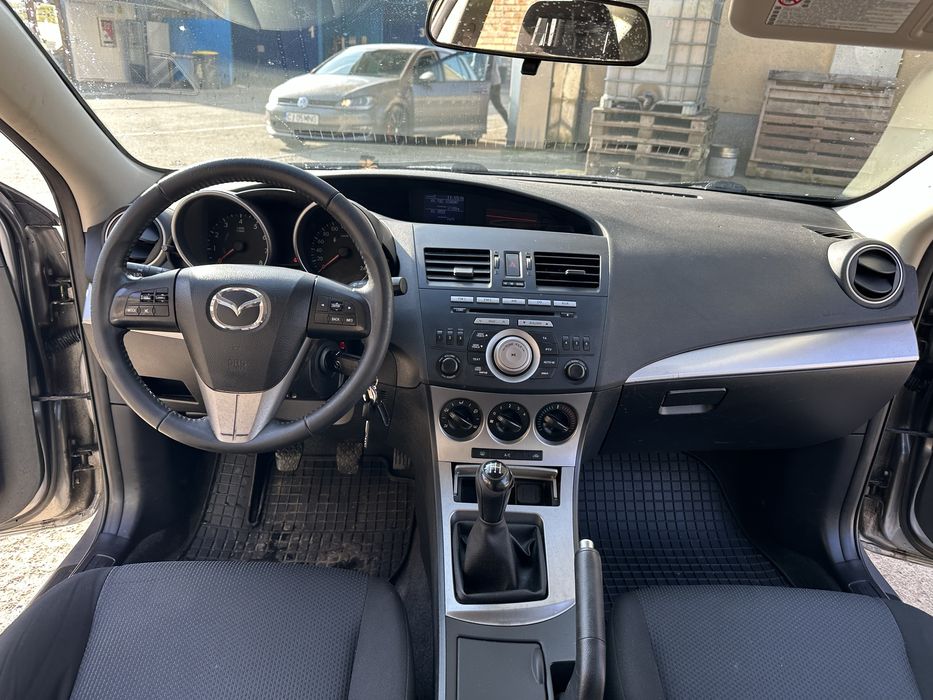 Mazda 3 1.6 benzina
