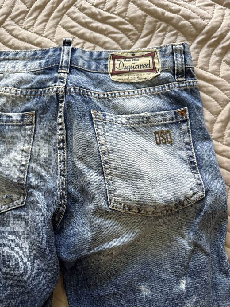 Къси дънки dsquared.