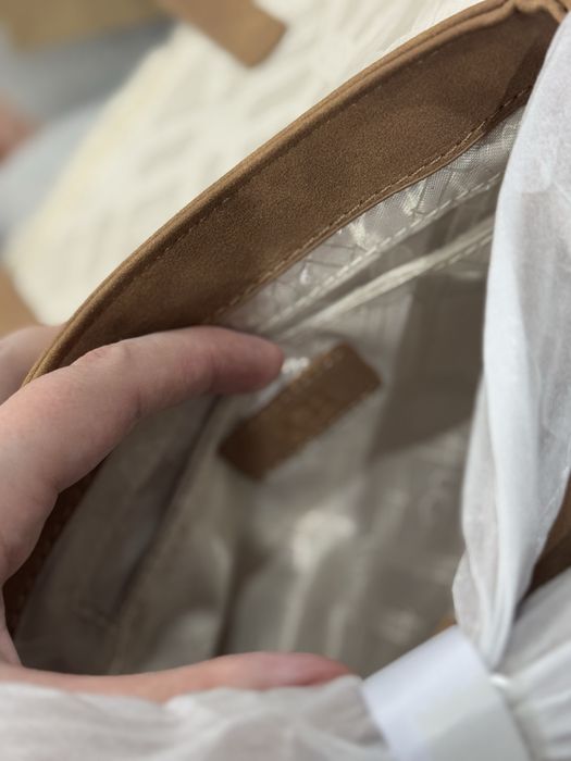 Продается новая сумочка UGG