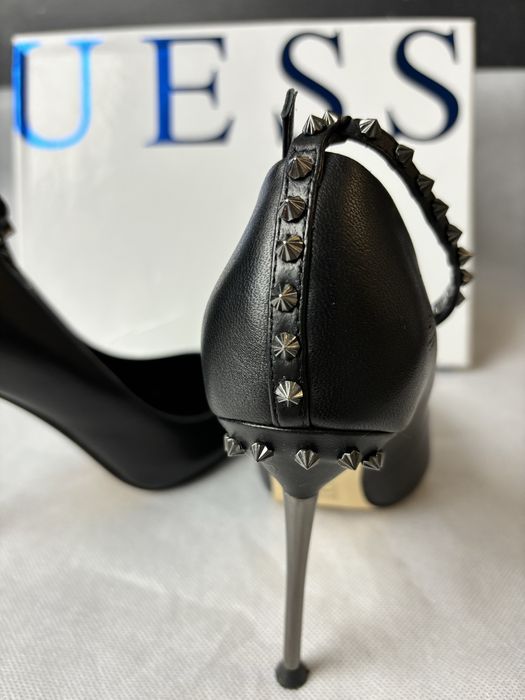 Обувки от естествена кожа